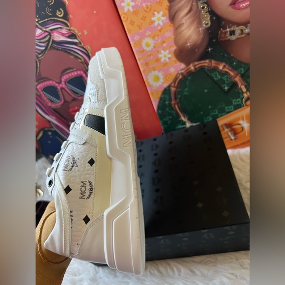 MCM White Skyward Visetos Shoe withbox - Picture 11 of 15